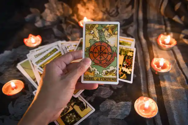 tarot cards Luverne